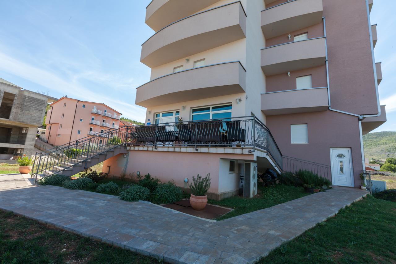 Hotel Ivankovic Međugorje Exteriör bild